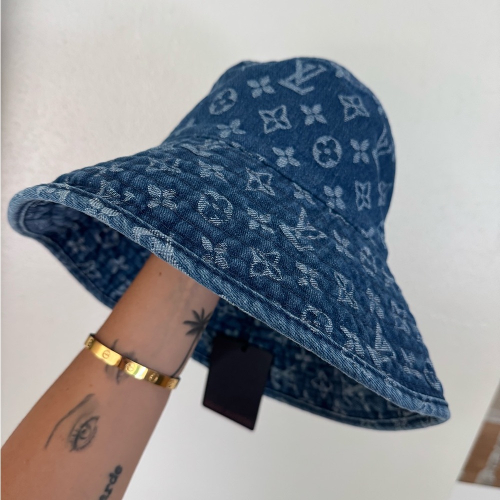 NWT LOUIS VUITTON DENIM BUCKET HAT - Picture 6 of 11
